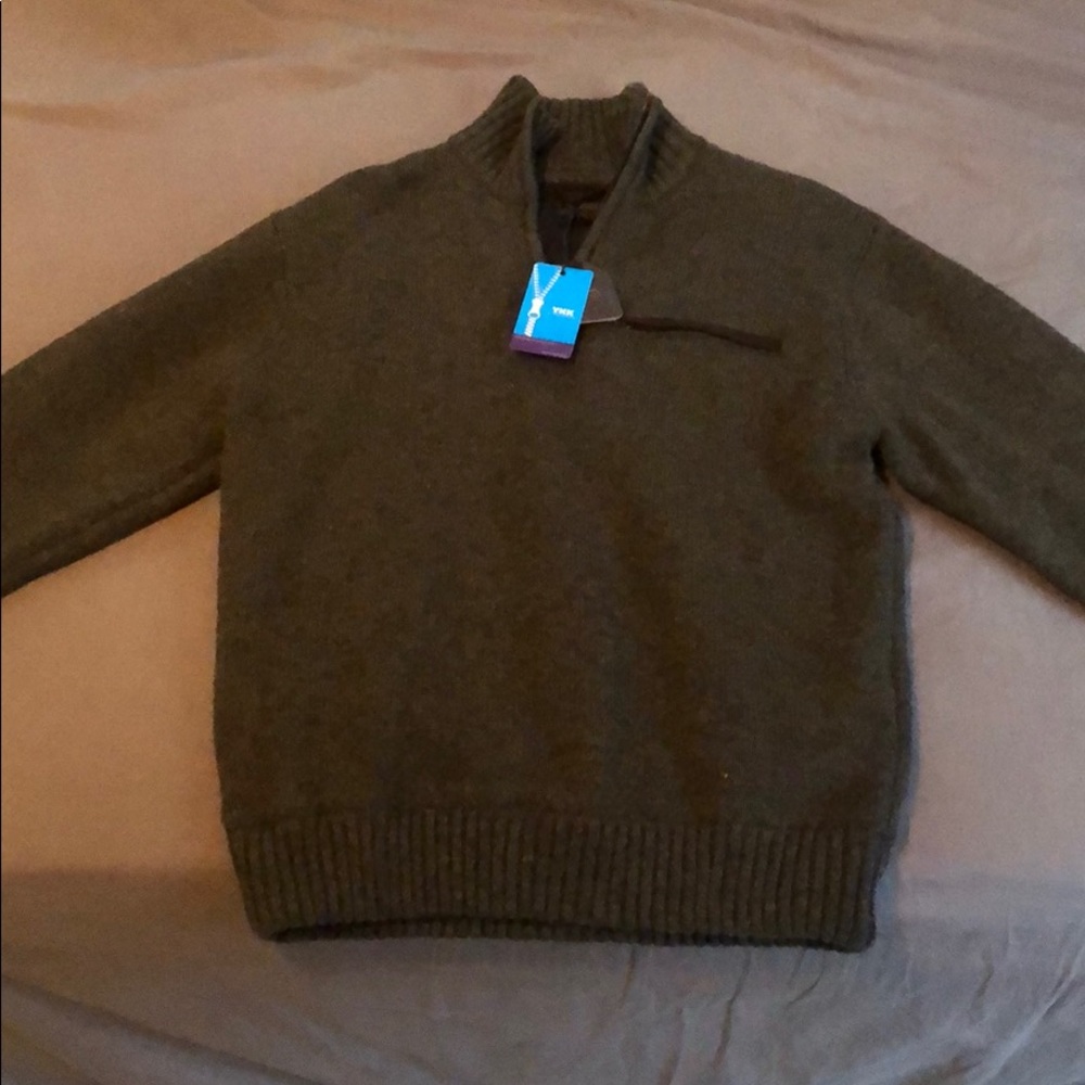 1/4 zip pull over